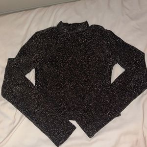 H&M backless long sleeve top